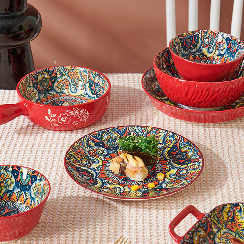 Yurtrain Wholesale Hot Selling European Classic Bohemian Ceramic Bowls Plates Sets Red Hotel Dinnerware Porcelain Tableware
