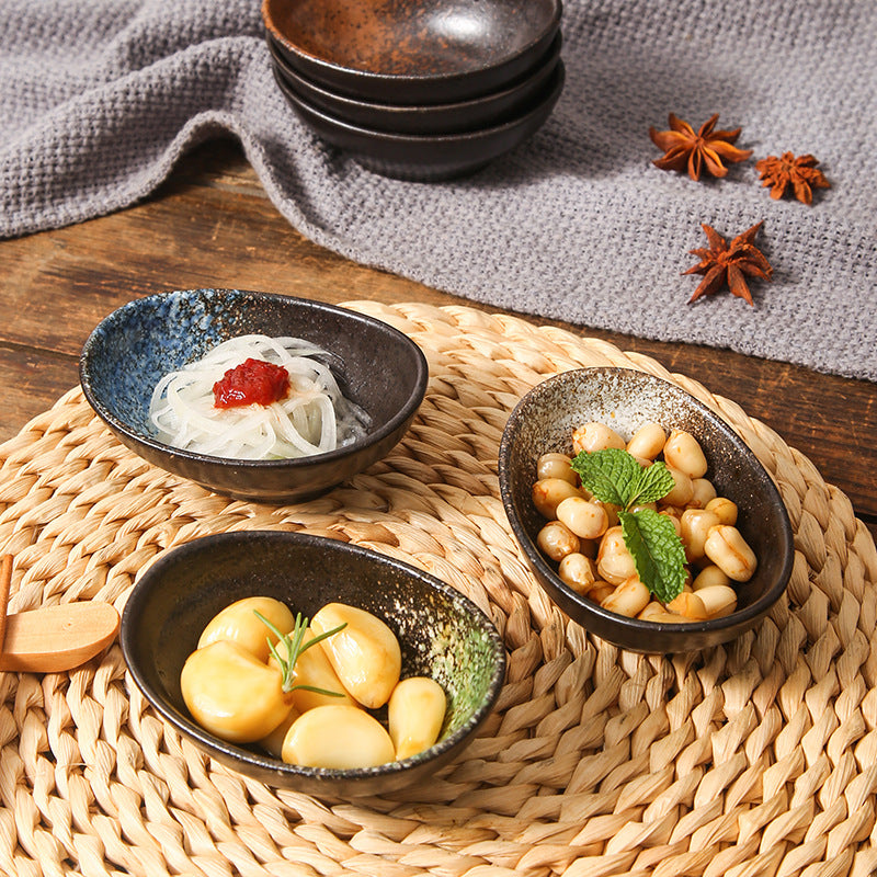 Yurtrain Japanese Retro Oval Shaped Ceramic Cooking Side Dishes Small Soy Sauce Dipping Spice Condiment Seasoning Dish