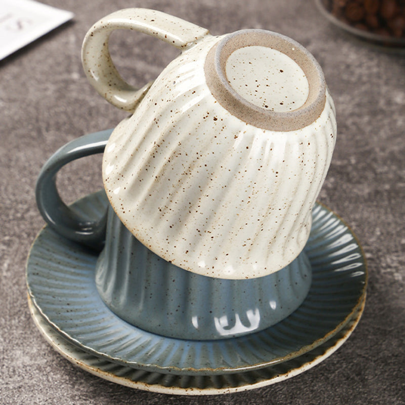 Yurtrain Simple European Vintage Style Latte Cup Ceramic Coffee Cup With Saucer Set Pour-over Coffee Mug with Saucer