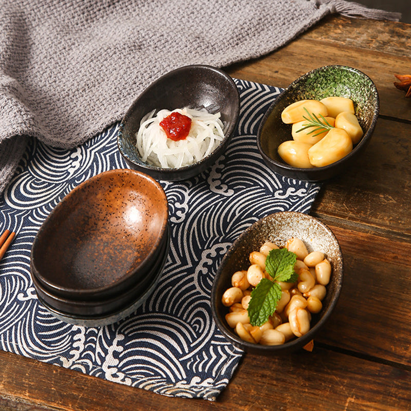 Yurtrain Japanese Retro Oval Shaped Ceramic Cooking Side Dishes Small Soy Sauce Dipping Spice Condiment Seasoning Dish
