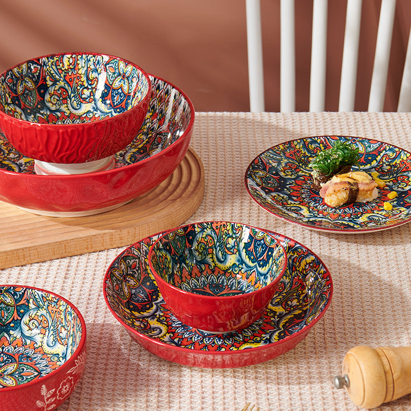 Yurtrain Wholesale Hot Selling European Classic Bohemian Ceramic Bowls Plates Sets Red Hotel Dinnerware Porcelain Tableware