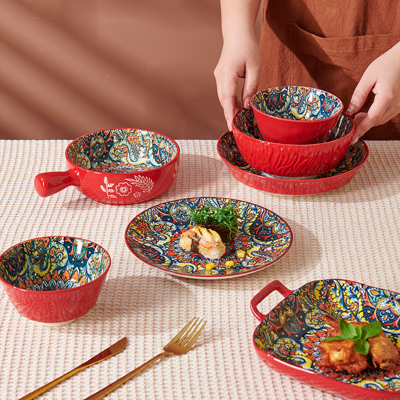 Yurtrain Wholesale Hot Selling European Classic Bohemian Ceramic Bowls Plates Sets Red Hotel Dinnerware Porcelain Tableware