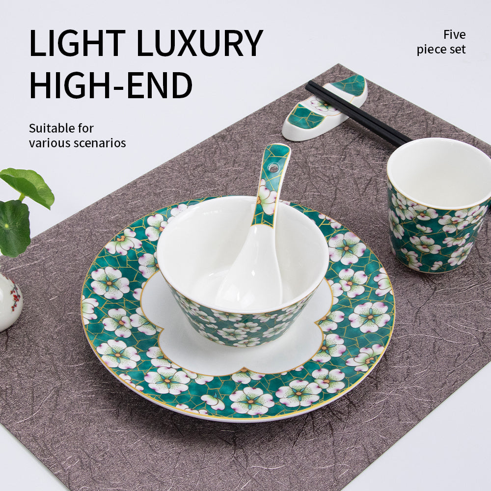 Yurtrain European Classic Bohemian Ceramic Bowls Plates Sets Green Hotel Dinnerware Porcelain Tableware Durable Hot Selling