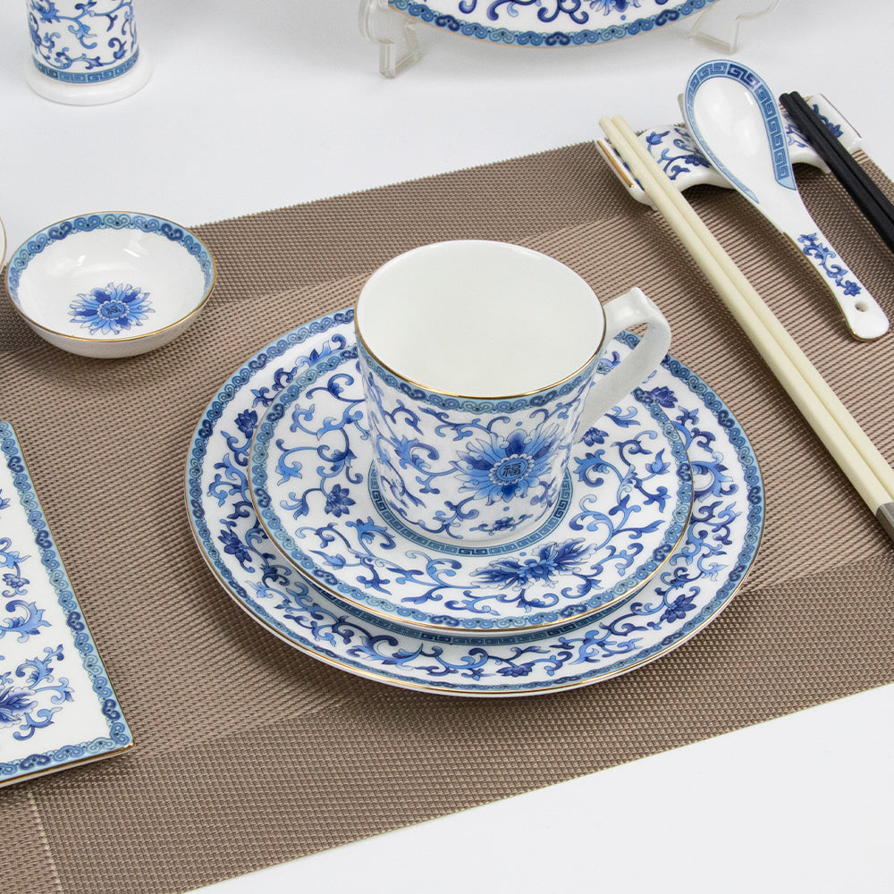 Yurtrain Fine Dining Porcelain Dinnerware Set Chinese Floral Ceramic Plates Blue White Color Sustainable Features