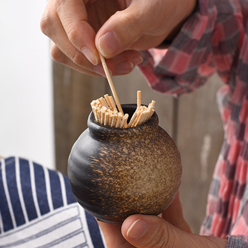Yurtrain Japanese Style Restaurant Ceramic Toothpick Holder Handmade Porcelain Cylinder Toothpick Box Tableware Decoration