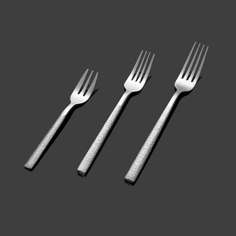 Yurtrain High Quality Art Decor Hammered 304 Stainless Steel Flatware Set Fork Spoon Knife Dishwasher Safe