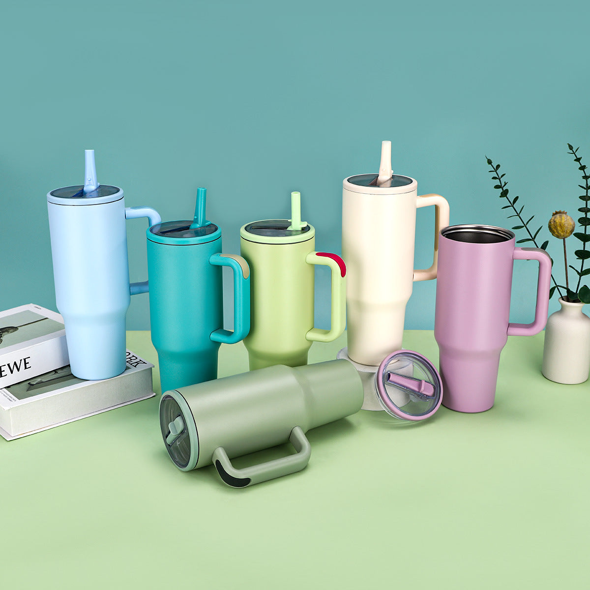 Wholesale Custom 750ml Outdoor Sport Travel Mug Hot Cold Double Wall Insulated Coffee 316 Stainless Steel Tumbler Straw BPA Free