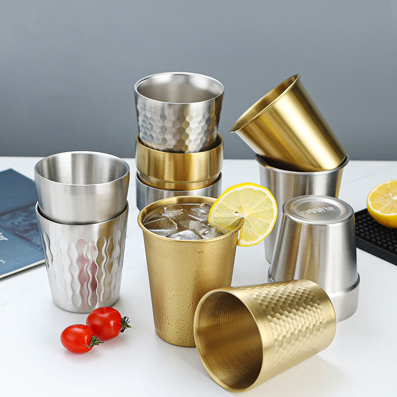Wholesale Durable Freezer Safe 304 Stainless Steel Hammered Gold Diamond Pattern Japandi Style Beer Stein for Restaurant Use
