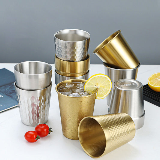 Wholesale Durable Freezer Safe 304 Stainless Steel Hammered Gold Diamond Pattern Japandi Style Beer Stein for Restaurant Use